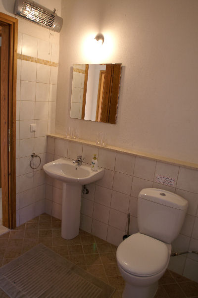 Badkamer appartement beneden